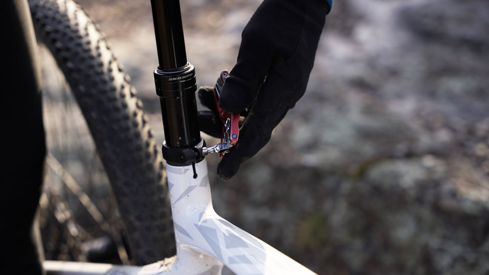 Multikľúč AHT Expert 9 na bicykel